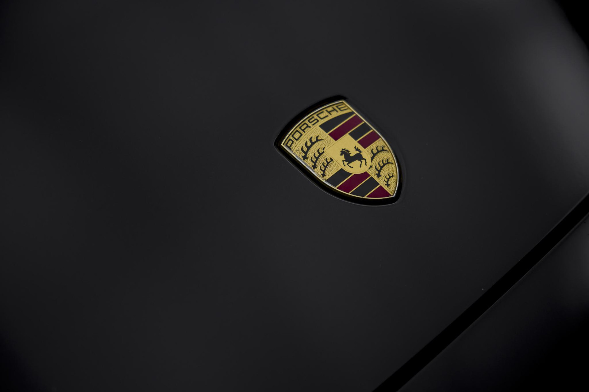 47287246-79.jpg